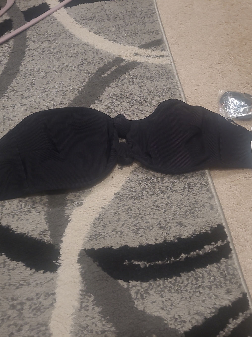 Shade & Shore Womens 38D Ribbed Bikini Top Black Removable Pads NWT
